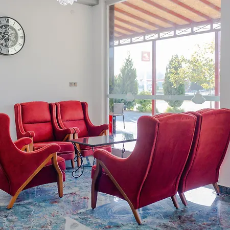 Cemberlitas & Hamam 호텔 아이딘