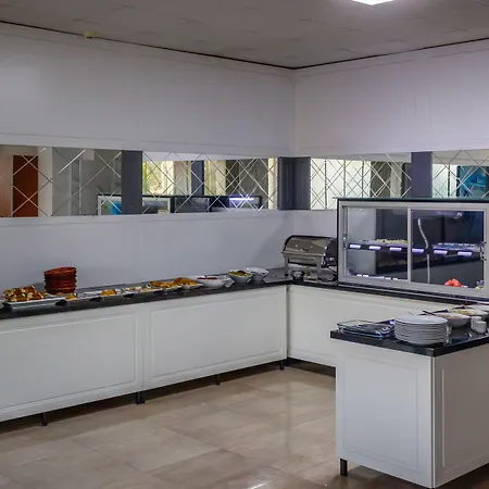 호텔 Cemberlitas & Hamam 2*