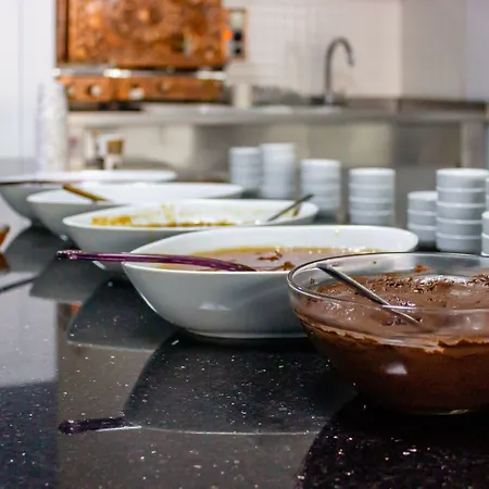 Cemberlitas & Hamam 호텔 아이딘