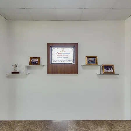 Cemberlitas & Hamam 호텔 2*