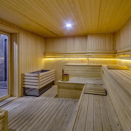 Cemberlitas & Hamam Hotel 2*