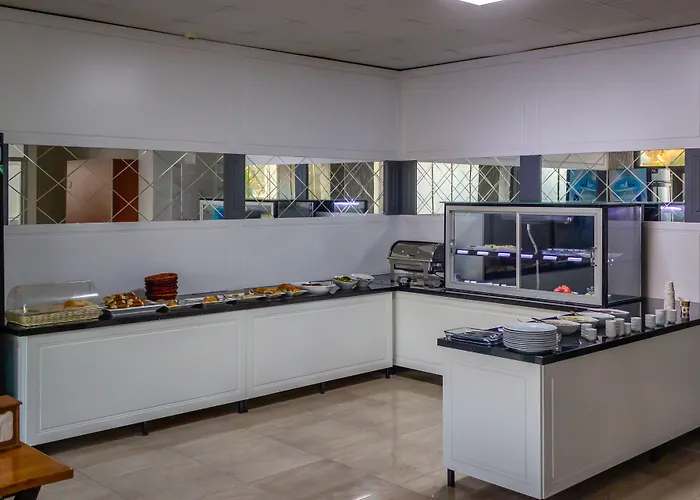 Otel Cemberlitas & Hamam 2*