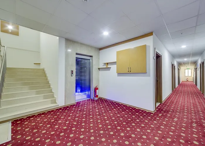 Otel Cemberlitas & Hamam 2*